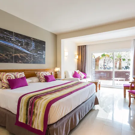 Grand Palladium Select Palace Ibiza Hotel Platja d'en Bossa