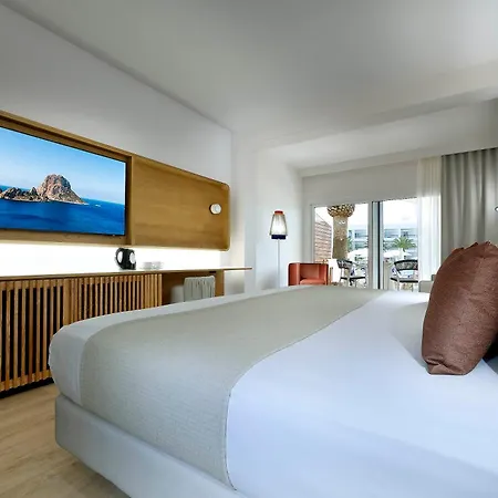 מלון Grand Palladium Select Palace Ibiza פלאייה דן בוסה